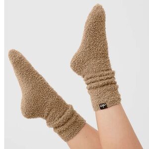 ALO Yoga Women’s Plush Socks